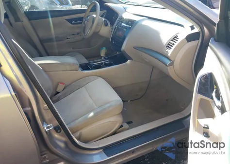 2013 Nissan Altima 2.5 S z USA, uszkodzony, nr VIN 1N4AL3AP4DC102694